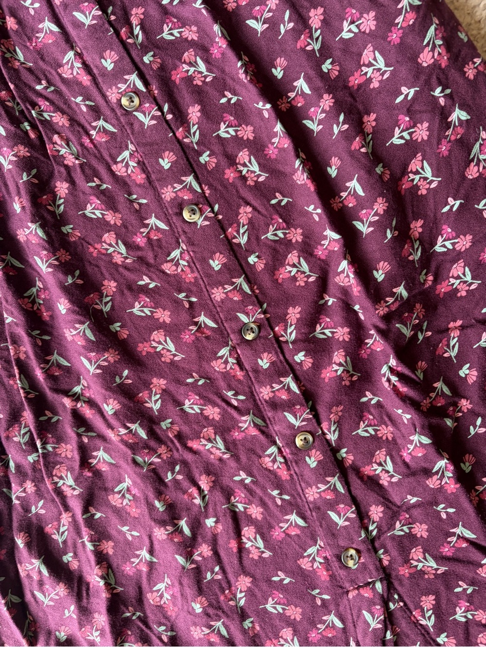 Summery Comfy Floral Purple Skirt with Buttons and Pockets - Picture 6 of 11